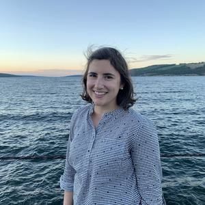 Meet your Posher, Rebecca